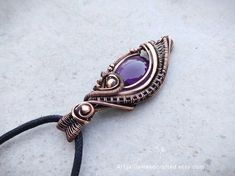 Weaved Jewelry, Empath Protection, Elven Jewelry, Wire Wrapping Jewelry, Wrapping Jewelry, Protection Amulet, Amulet Necklace, Jewelry Making Ideas, Amethyst Necklace