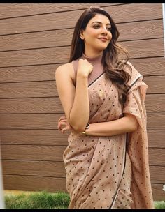 Kajal Saree, Kajal Agarwal In Saree, Kajal Aggarwal Saree, Hey Sinamika, Saree Images, Formal Saree, Cotton Saree Blouse, Simple Saree Designs