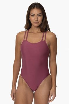 Shop the Murray: This onesie has four criss-cross back straps and a slim band around the ribcage. Shop this one piece for everyday training in bright colors & prints! Training Swimsuits, Pool Activities, Competitive Swimming, Competitive Swimming Suits, Competition Suits, Beach Stores, Swimming Activities, Swimming Swimsuit, Athletic Looks