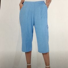 Nwt- Brightens Your Collection With These Comfy Capris From Alfred Dunner, Designed With A Classic Cropped Silhouette Comfortable Pull-On Styling, Go For A Casual Weekend Or Dress It Up With Heels For Work, Waist; 33”, Hips; 21” Flat, Inseam 18”, 65% Rayon, 35% Polyester. Spring Knee-length Pants With Pockets, Spring Cropped Leg Capris With Pockets, Knee-length Bottoms With Side Pockets For Spring, Summer Capri Bottoms With Pockets, Summer Pull-on Style Cropped Capris, Summer Cropped Leg Pull-on Capris, Knee-length Pull-on Summer Bottoms, Stretch Capris With Pockets For Summer, Summer Knee-length Pull-on Bottoms