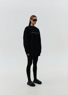 Sweatshirt ALMZV Black Urban Oversized Sweatshirt With Ribbed Cuffs, Oversized Crew Neck Streetwear Sweatshirt, Oversized Crew Neck Sweater For Streetwear, Oversized Sporty Sweater For Streetwear, Urban Style Oversized Long Sleeve Sweats, Urban Sweatshirt With Drop Shoulder For Loungewear, Urban Oversized Sweats For Fall, Urban Drop Shoulder Sweatshirt For Loungewear, Oversized Streetwear Sweatshirt With Long Sleeves