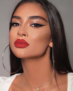 Red Makeup Looks, Maybelline Color Sensational Lipstick, Red Lips Makeup Look, Red Lipstick Makeup, Red Lip Makeup, Red Makeup, Beautiful Eye Makeup