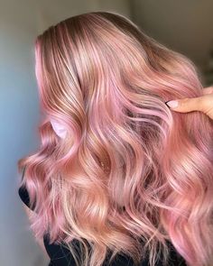 Concave Layers, Natural Blond Hair, Purple Blonde Hair, Purple Blonde, Blonde Pink, Color Balayage