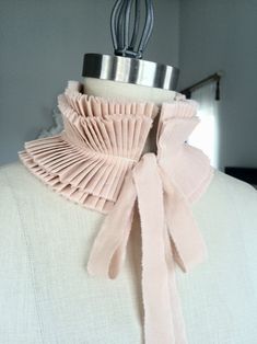 Jabot Collar, Victorian Collar, Pleated Collar, Fair Isles, Multiple Outfits, Ruffle Scarf, Detachable Collar, Neck Piece, Ruffle Collar