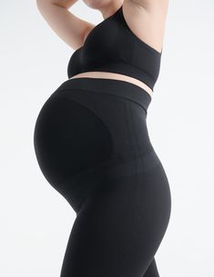 Say hello to the only bottoms you’ll need for your new journey. Designed with your changing body in mind, these go-to Seamless Leggings are made with super stretchy BlissFit™ fabric for the perfect fit at every stage of your pregnancy. A wide waistband and reinforced lower back ensure you feel comfortable and supported every step of the way. | Knix BlissFit Maternity Legging in Black Best Maternity Leggings, Teen Pants, Doula Training, Hip Kids, Nursing Tank, Growing Belly, Nursing Pads, Maternity Leggings, Comfort Design