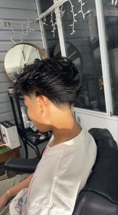 Tapered Blowout Men, Blowout Hairstyles Men, Low Taper Haircut Straight Hair, Middle Part With Taper, Low Taper Middle Part Flow, Mid Taper Straight Hair, Blowout Middle Part, Low Taper Fade Middle Part