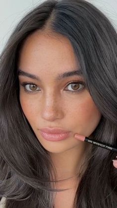 Makeup For Fair Skin Brown Eyes, Kelsey Merritt Makeup, Natural Soft Glam Makeup Brown Eyes, Soft Glam Brown Skin, Makeup Dark Brown Eyes, Eye Makeup For Dark Brown Eyes, Fall Natural Makeup, Soft Natural Makeup Looks, Eye Shadow For Brown Eyes