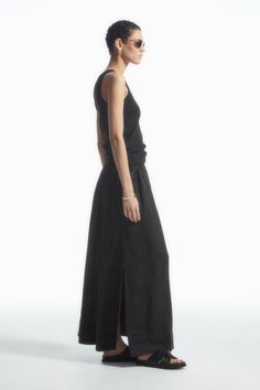 LINEN A-LINE MAXI SKIRT - BLACK - COS Linen Maxi Skirt For The Beach, Beach Linen Maxi Skirt, Summer Maxi Length Linen Skirt, Summer Maxi Linen Skirt, Fitted Linen Maxi Skirt For The Beach, Summer Linen Maxi Skirt, Summer Floor-length Maxi Dress With Voluminous Skirt, Summer Maxi Dress With Voluminous Floor-length Skirt, Linen Wide-leg Maxi Skirt For Beach