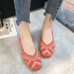 Flats Type: LoafersOrigin: CN(Origin)Upper Material: Stretch FabricOutsole Material: RubberClosure Type: Slip-OnFit: Fits true to size, take your normal sizeOccasion: CasualInsole Material: EVAFashion Element: ROMESeason: SummerPattern Type: SolidModel Number: 254523Lining Material: NONEToe Shape: Square Toe Casual Ballet Flats, Sport Slippers, Funny Shoes, All Black Shoes, Women Platform Sandals, Plus Size Spring, Off White Shoes, Womens Sandals Summer, Stiletto Shoes