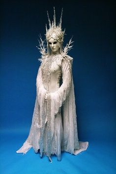 snow queen costume - Google Search Illustration Fantasy, Fantasy Costumes, Ice Queen, Snow Queen