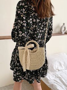 Bag For Love - Lace Up Decor Straw Bag - Women Satchels Product Description Color Beige Strap Type Double Handle Pattern Type Plain Style Vacation Bag Size Small Quantity 1 piece Details Drawstring Details Lace Up Type Straw Bag Composition 100% Polyester Material Straw Size Chart INCH CM Size Bag Width Bag Height Bag Length Strap Length one-size 2.8 7.5 9.4 51.2 Size Bag Width Bag Height Bag Length Strap Length one-size 7 19 24 130 Similar Products h2 { text-align: center; } .red-box { width: 1 Spring Day Out Bag With Handles, Cream Handheld Straw Bag For Spring, Handheld Cream Straw Bag For Spring, Spring Beige Crossbody Straw Bag, Beige Crochet Bag With Handles For Spring, Beige Handheld Beach Bag For Spring, Cream Bag For Day Out In Spring, Cream Bags For Day Out In Spring, Spring Day Out Cream Bag