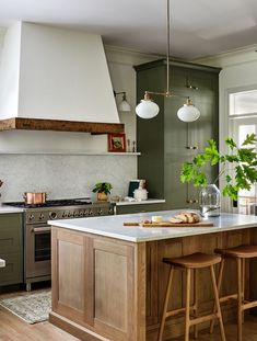 the kitchen is clean and ready to be used as an appliance for cooking