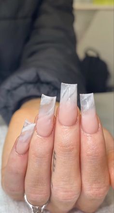 Birthday Nail Inspo Square, Summer Acrylic Nails Medium Length, Nail Designs Baddie, Tapered Square Acrylic Nails, Basic Baddie Nails, Nails Medium Square, Kylie Nails, Ombre Nails Glitter, Plain Nails