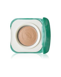 Versatile creamy eye shadow adds color and glimmer. Works as a base, too. Ophthalmologist tested. Safe for sensitive eyes and contact lens wearers. Allergy tested. 100% fragrance free. Find Your Foundation Shade, Clinique Eyeshadow, Cleanser For Combination Skin, Oil Free Makeup, Waterproof Eyeshadow, Dark Circles Under Eyes, Formula Cans, Clinique Makeup, Eyeshadow Primer