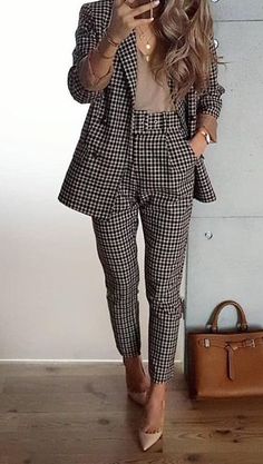 Office Wear Women Work Outfits, Work Outfit Office, Business Professional Outfits, Office Wear Women, Office Outfits Women, Professional Attire, Business Outfit, Casual Work Outfits, Casual Winter Outfits