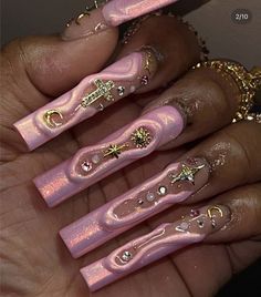 Senior Nails, Long Nail Art, Beauty Nails Design, Drip Nails, Baddie Nails, Dope Nail Designs, Pink Acrylic Nails