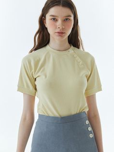 Color : YellowCountry of Origin : Republic of Korea Top Outfits, The Originals, Yellow, Clothes For Women, T Shirt, Clothes, Color