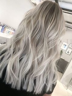 Ash Blonde Hair Balayage, Ice Blonde Hair, Lowlights Blonde, Ash Blonde Hair Colour, Ash Hair Color