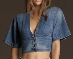 Thrift Upcycle, Vestiti In Jeans, Ropa Upcycling, Denim Diy Clothes, Belt Jeans, Denim Ideas, Altered Couture, Denim Wear, Diy Fashion Clothing