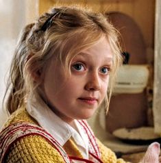 Harry Potter Oc, Dakota Fanning, Childhood Days, Maddie Ziegler, Ewan Mcgregor, Elle Fanning, Actresses, Actors