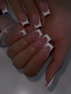 White On Pink French Tip, White French Tip Nails Pink Base, White French Tip Nails With Pink Base, Medium White French Tip Nails, Matt French Tip Nails, Plain White French Tip Nails, Medium Set Nails, Pink Base White French Tip, Simple White French Tip Nails