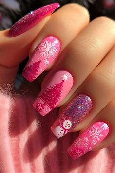 Pink Christmas Nail, Pink Christmas Nails, Foil Nail Designs, Color Block Nails, Christmas Nail Ideas, Classy Minimalist, Almond Nail Art, Diverse Beauty, Designer Nails