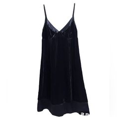 Cute And Trendy Y2k Black Velvet Dress By Gap. Never Worn, In Great Condition. Size 8 Black Velvet Dress Short, Winter Black Dress, Dresses Png, Dresses Y2k, 90s Slip Dress, Dress Png, Velvet Dress Short, Velvet Slip Dress, Dream Style