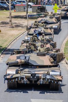 Aristotle Art, Abrams Tank, M1 Abrams, Australian Army, Us Navy Aircraft, Military Gear Tactical, Rc Tank