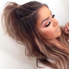 Pin: @baileygrant123 Half Up Half Down Hairstyles, Penteado Cabelo Curto, Teen Hairstyles, Half Up Hair, Half Up Half Down, Ponytail Hairstyles