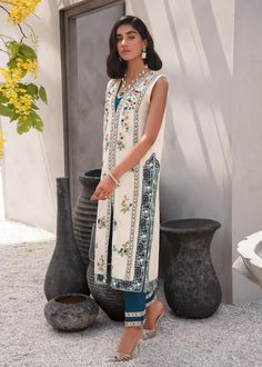 Beryl Blue – Saira Shakira Saira Shakira, Add Sleeves, Designer Name, Silk Pants, Fashion Consultant, Best Wear, Shakira, Raw Silk, Silk Top