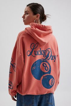 Oversized hoodie sweatshirt featuring Lucky Day 8 ball graphics across the back & left sleeve. Designed in an overdyed fabric for a vintage look and feel. Only at Urban Outfitters. Features Lucky Day graphic overdyed hoodie sweatshirt Oversized graphic hoodie sweatshirt Overdye fabric for a vintage look and feel Crew neckline with hood and string details Balloon sleeves with Lucky Day graphic down left arm Kanga front pocket Lucky Day and 8-ball graphics across the back Ribbed knit hem Oversized Oversized Graphic Hoodie, Shirt Outfit Ideas, Sweatshirt Oversized, Trendy Hoodies, Cute Preppy Outfits, 8 Ball, Lucky Day, Cute Sweatshirts, Cool Hoodies