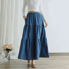 Size Chart :  It is the garment's measurements, Not body measurements . Size XS:  Flexible Waist: 65cm-80cm（25.6"-29.5"）, Length: 92 cm （36.2"） Size S: Flexible Waist: 70cm-85cm（27.5"-33.5"）, Length: 92 cm （36.2"） Size M: Flexible Waist: 75cm-90cm（29.5"-35.5"）, Length: 92 cm （36.2"） Size L: Flexible Waist: 80cm-95cm（31.5"-37.5"）, Length: 92 cm （36.2"） Size XL: Flexible Waist: 90cm-105cm（35.5"-41.5"）, Length: 92 cm （36.2"） Size XXL: Flexible Waist: 100cm-115cm（39.5"-45.5"）, Length: 92 cm （36.2"） Maxi Skirt Pattern, Plus Size Skirt, Evening Skirts, Skirt Casual, Midi Flare Skirt, Elastic Waist Skirt, Pink Gowns, Spring Skirts, Embroidered Clothes