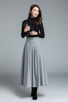 Jw Outfits, Winter Wool Skirt, Light Grey Skirt, Long Skirt Winter, Maxi Skirt Winter, Grey Pleated Skirt, Skirt Winter, Unique Skirts, Skirt Wool