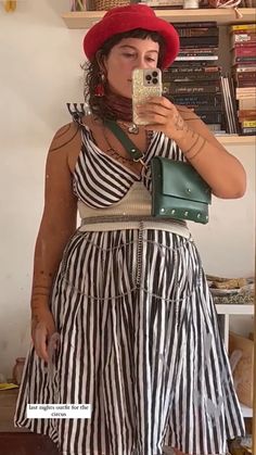 Clown Style, Midsize Fashion Summer, Museum Outfit, Midsize Fashion, Dressed To The Nines, Outfit Summer, Retro Outfits, Curvy Fashion, Lisbon