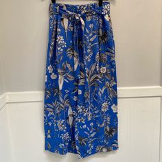 Jcrew Linen Wide Leg Pant Tropical Pattern, It’s A Size 12, But Fits Like A 10. Belt And Side Pockets Blue Floral Print Straight Leg Bottoms, Blue Tropical Print Bottoms For Spring, Blue Floral Print Pants For Day Out, Relaxed Fit Blue Floral Bottoms, Blue Floral Print Bottoms For Workwear, Blue Floral Print Pants For Work, Blue Floral Print Pants For Vacation, Blue Floral High-waisted Pants, Blue Floral Print Bottoms For Day Out