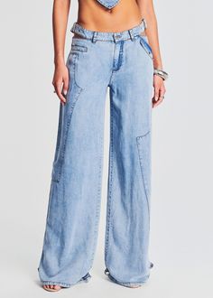 Miles Low Rise Cargo Pant – SEROYA NYC Australia Clothes, Denim Bottoms, Spring Knits, Business Chic, Jumpsuit Jacket, Cargo Pant, Low Waisted, China Fashion, Denim Pant