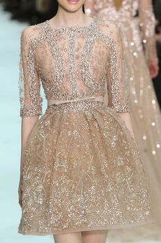 The details are stunning! Fab Frocks, Detail Couture, Elie Saab Couture, Amazing Dresses, Chanel Dress, Feminine Fashion, Gorgeous Gowns, Marchesa