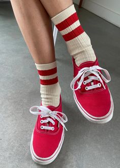 A bold varsity stripe is timeless and always a classic. Her Varsity Socks is a varsity striped version of the OG Her Socks which are classically ribbed, perfect height, cotton blend durable, chic go to socks. Add an understated sporty touch to any look with this bold stripe contrast version of Her Socks. She loves to be worn with a mini skirt, plaids, and oversized cable knit sweaters. 80% Cotton 18% Poly 2% spandex Machine wash cold Cheap Fitted Red Socks, Cheap Casual Red Socks, Fitted Red Socks Cheap, Cheap Comfortable Red Socks, Hot Chocolate Coffee, Bold Stripes, Clothing Essentials, Vintage Shoes, Weekender Bag