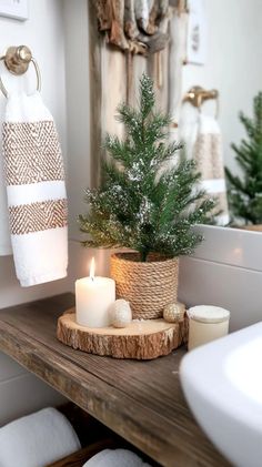 Snowflake Bathroom Decor, Countertop Christmas Tree, Bathroom Counter Christmas Decor, Simple Christmas Bathroom Decor, Bathroom Sink Christmas Decor, Simple Christmas Home Decor, Tiny Christmas Tree Ideas, Stuffing A Turkey, Decorating A Small Bathroom