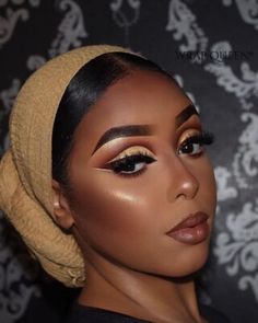 Bold Eyeshadow Looks, Makeup Clients, African Makeup, Maquillage Yeux Cut Crease, Birthday Makeup Looks, Glitter Makeup Looks, Black Smokey, Queen Shop