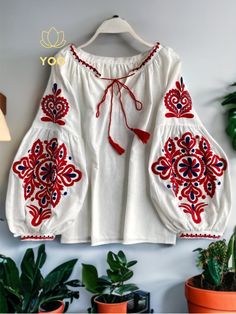 🌸 Beautiful Embroidery Flower Design Blouse | Tribal Hippie Designs | Boho Floral Blouse | Embroidered Blouse For Women | Gift For Her 🎁 🌟 What's Included - 1x Embroidery Flower Design Blouse 👗 Are you looking to liven up your wardrobe? Well, look no further than this beautiful embroidered floral blouse! This blouse is a great casual piece to style around your day! 🛍️ Providing comfort in a blouse is one of our biggest priorities when designing our items. This is why we have made sure to us Lantern Sleeve Top, Lantern Sleeved Blouses, Shirt Embroidery, Embroidery Blouse, Plus Size Kleidung, Loose Blouse, Lantern Sleeve, Lantern Sleeves, Embroidered Blouse