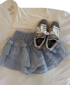 Adidas Spezials, Cool Outfit Ideas, Looks Pinterest, My Diary, Psychology Student, Cool Outfit