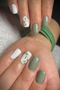 Olive Nails, Nails Beach, Green Acrylic Nails, Green Nail Art, Green Nail Designs, Colorful Nail, Her Nails, Cute Gel Nails, White Nail