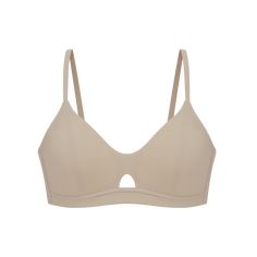 The bra trusted by over 2 million women is better than ever! The 2021 Pure Comfort Soft Modal Triangle Bra combines Supima® Cotton, TENCEL™ Modal, & LYCRA® Spandex for unmatched comfort.Soft, skin-friendly, easy to move in, & wireless as always, this is the dependable t-shirt bra you can rely on for pure comfort every day of the week! Details Materials & Care Shipping & Returns • Adjustable straps and hook fastening at the back; converts to traditional and crisscross styles. Keyh Women Around The World, Triangle Bra, Seamless Bra, Wireless Bra, Soft Skin, Eco Friendly Fabric, Nude Pink, Supima Cotton, T Shirt Bra