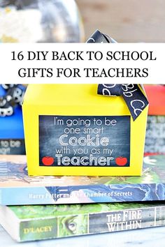 A collection of 16 best DIY gifts for teachers, featuring creative teachers gifts, homemade teacher gifts, and thank you gift baskets. Includes ideas for teacher gift baskets, diy teacher Christmas gifts, and small teacher appreciation gifts diy. Perfect for Teacher Appreciation Week and teacher appreciation gifts from students diy.