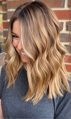 Honey Blonde Full Balayage, Golden Blonde Hair Shoulder Length, Butterscotch Blonde Hair Highlights, Best Hair Color Hazel Eyes, Carmel Highlights On Blonde Hair Honey, Shadow Root Golden Blonde, Mid Length Honey Blonde Hair, Warm Blonde Hair With Lowlights, Warm Medium Blonde Hair