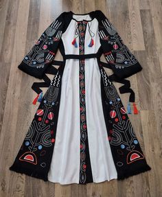 Ukrainian Ethnic Style Maxi Dress Peasant Organic Cotton Dress - Etsy Ukraine Traditional Dress, Folk Style Clothing, Native Ancestors, Medi Dress, Cotton Jackets Women, Ukrainian Clothing, Ukrainian Dress, Modern Costumes, Culture Clothing