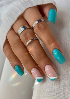 Bright Tip Nails, Aqua Nails Acrylic, Beach Color Nails, Summer Beachy Nails, Cute Beachy Nails, Nails Pics, Spring Break Nails, App Filter, Aqua Nails