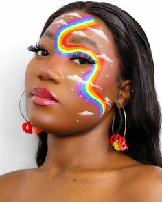 Flag Face Painting Ideas, Crazy Festival Makeup, Easy Pride Face Paint, Face Painting Designs Creative For Women, Lgbtq Face Paint, Pride Makeup Black Women, Pride Face Painting, Pride Month Makeup Ideas, Pride Make Up Ideas