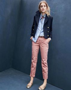 Stile Casual Chic, Pink Chinos, Trendy Swimwear, Mode Casual, Pink Pants, Looks Chic, Blazer Outfits, 가을 패션, 2016 Fashion